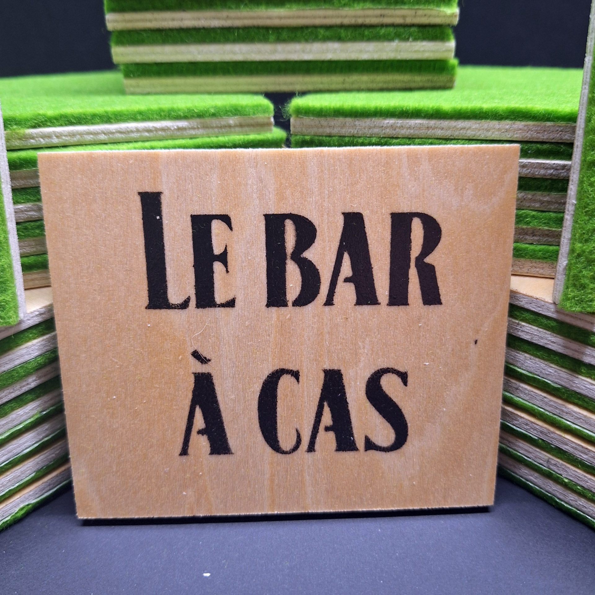 Le bar à cas 1 Le bar à cas